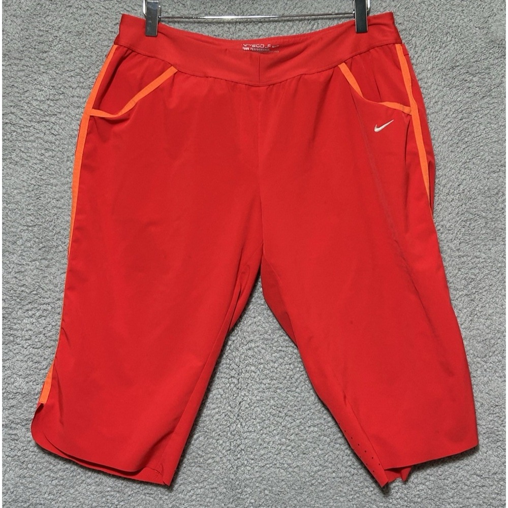 Nike Golf Shorts Womens Sz L Red/Orange Tour Performance Dri-Fit‎